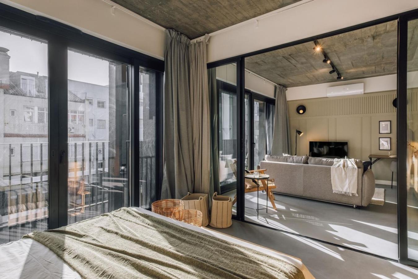 Tavares - 1 Bedroom Balcony In Santo Antonio * Lisbon