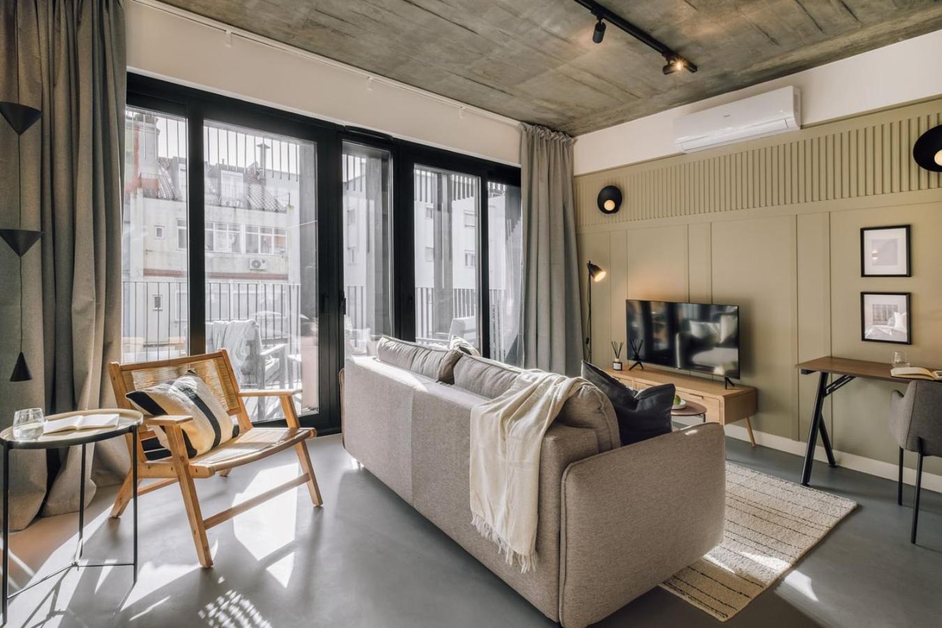 Apartment Tavares - 1 Bedroom Balcony In Santo Antonio Lisbon